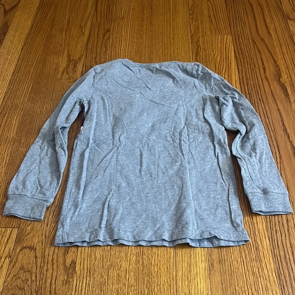 Carter’s Boy’s Grey Striped Long Sleeve Size 8/8A
